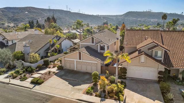 3970 Santa Nella Pl, San Diego CA: https://media.crmls.org/mediaz/224b3f54-06f9-45b5-af52-fb31dbe8e186.jpg