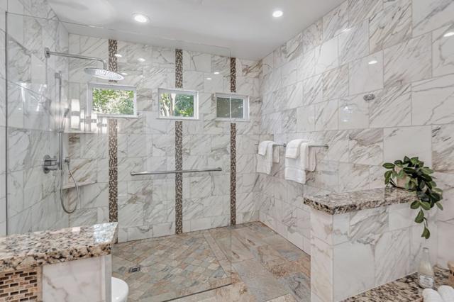 15010 Larga Vista Drive, Los Gatos CA: https://media.crmls.org/mediaz/224b534e-3700-4721-87c6-0740f61bc87a.jpg