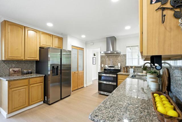 6270 Blossom Avenue, San Jose CA: https://media.crmls.org/mediaz/224e25ca-7df1-4ce5-a2c9-84f2a4ca9917.jpg