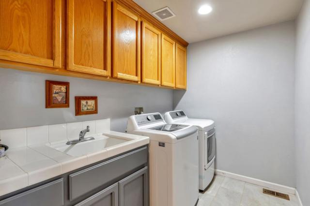291 Wright Avenue, Morgan Hill CA: https://media.crmls.org/mediaz/224e7e96-da4e-40f6-8c8a-55c722dd1fe2.jpg