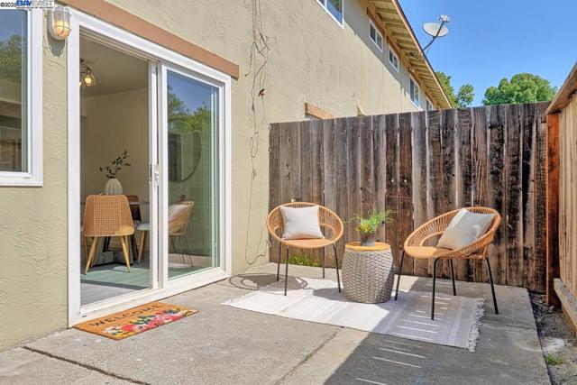 4654 Balboa Way, Fremont CA: https://media.crmls.org/mediaz/225186c6-825e-4be7-9422-a1698ff69267.jpg