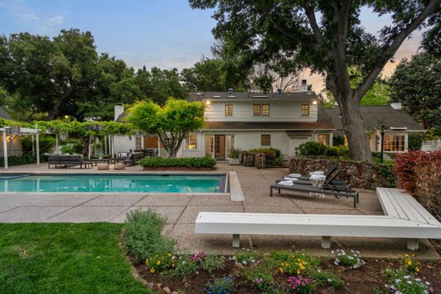 37 Lupin Lane, Atherton CA: https://media.crmls.org/mediaz/2251979f-9e7b-4bed-9e4a-932ffea36100.jpg