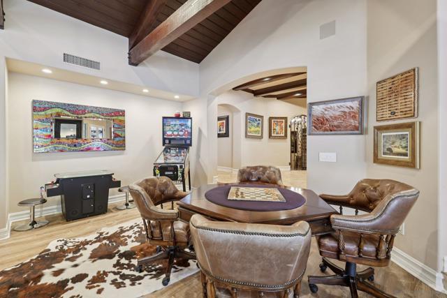 13371 Summit Cir, Poway CA: https://media.crmls.org/mediaz/225331fc-f9b8-41b8-b3b4-7a62e8be4082.jpg