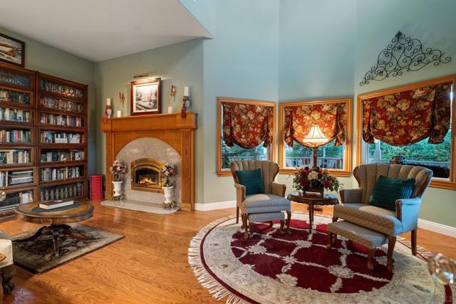 24665 Rancho Santa Teresa Dr, Ramona CA: https://media.crmls.org/mediaz/22537b90-526d-4d26-9204-cfeab97491bc.jpg