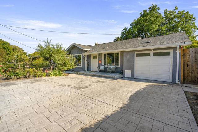 148 W Maude Avenue, Sunnyvale CA: https://media.crmls.org/mediaz/2253e945-5a94-4951-ba91-475d125f6049.jpg