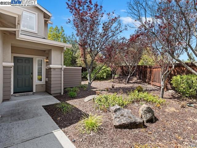 130 Sutter Creek Ln, San Ramon CA: https://media.crmls.org/mediaz/22543f6c-c0c0-4c87-ad97-5d502b38abcf.jpg