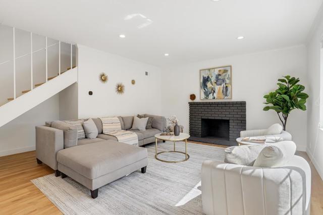 3285 Catalina Avenue, Santa Clara CA: https://media.crmls.org/mediaz/22546250-9bb6-44a9-a47a-fe0aaf8a334b.jpg