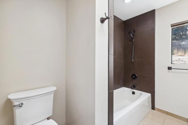 16035 Oak Glen Avenue, Morgan Hill CA: https://media.crmls.org/mediaz/2257d657-ac01-4beb-9f8f-a3478f8ff368.jpg