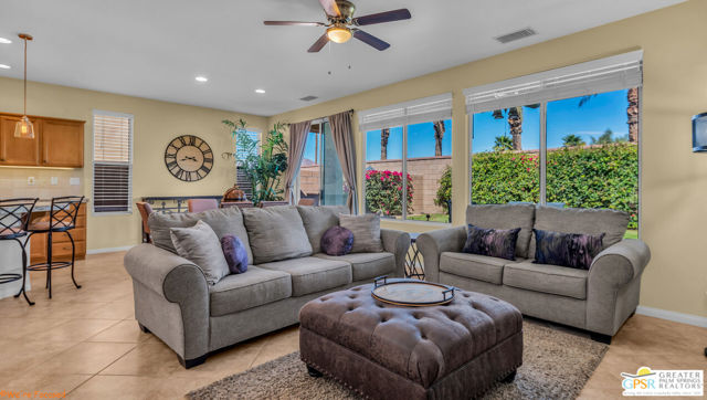 81804 Daniel Drive, La Quinta CA: https://media.crmls.org/mediaz/22590260-3f8d-4823-8995-359b8be89cac.jpg