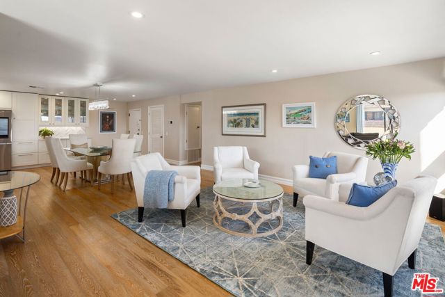 8828 Pershing Drive, Playa del Rey CA: https://media.crmls.org/mediaz/22597a6c-afea-46be-b659-d80ca6a1ff3b.jpg