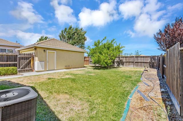 1665 Youngstown Lane, Suisun City CA: https://media.crmls.org/mediaz/225ad382-de8e-41e2-9d7f-29ed60612ed9.jpg