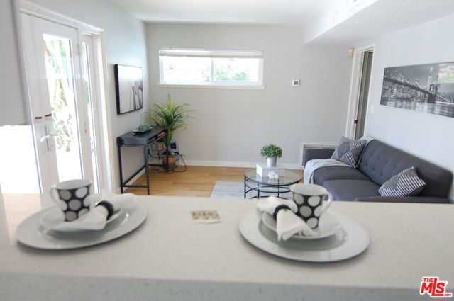 12158 Bambi Place, Granada Hills CA: https://media.crmls.org/mediaz/225b00e9-f5b5-400d-8013-3454009989d7.jpg