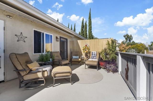 2216 Crest Dr, El Cajon CA: https://media.crmls.org/mediaz/225b5f66-4ef8-49f8-bd0d-9ccbe96ab086.jpg
