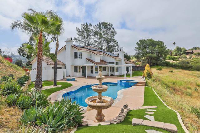 Detail Gallery Image 1 of 1 For 284 Sunnybrook Ln, El Cajon,  CA 92021 - 4 Beds | 4 Baths
