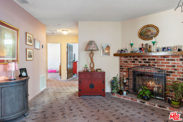 2413 CARNEGIE Lane, Redondo Beach, California 90278, 2 Bedrooms Bedrooms, ,1 BathroomBathrooms,Residential,Sold,CARNEGIE,22158269