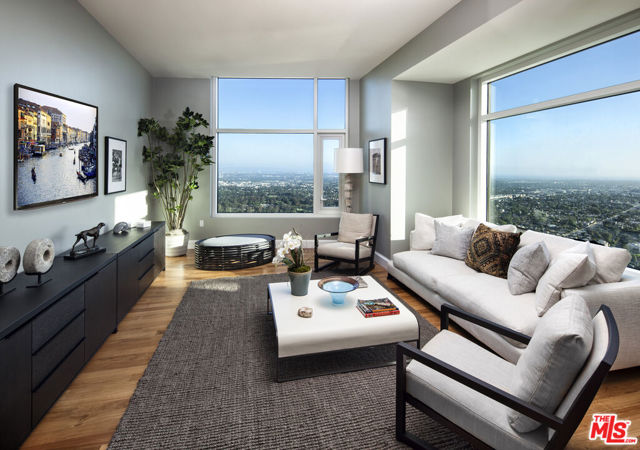 1 W Century Drive, Los Angeles CA: https://media.crmls.org/mediaz/225faf14-d03b-4af8-9582-71c5346e42f2.jpg