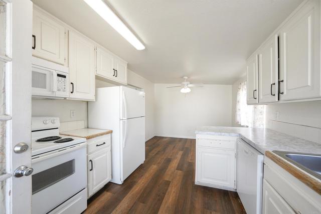 Detail Gallery Image 17 of 33 For 354 Magnolia Ave, Ramona,  CA 92065 - 2 Beds | 1 Baths