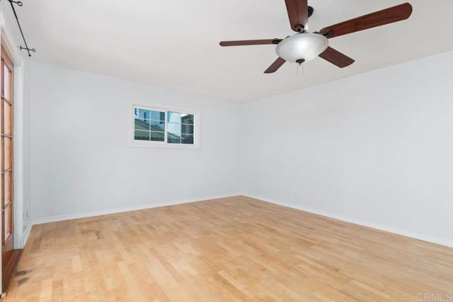 Image 1 of 25 For 3235 Monroe St  Studio