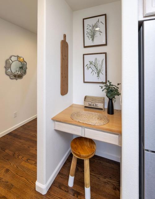 573 Meadow Road, Aptos CA: https://media.crmls.org/mediaz/2261b24c-9456-4f99-939a-df011606da20.jpg