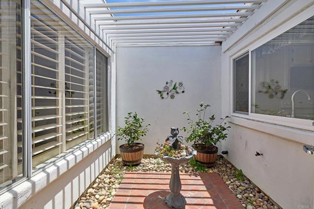 Detail Gallery Image 21 of 36 For 5085 Siros Way, Oceanside,  CA 92056 - 2 Beds | 2 Baths