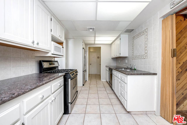 16314 Armstead Street, Granada Hills CA: https://media.crmls.org/mediaz/22620927-3dba-4520-8c94-0e6da20c31c5.jpg
