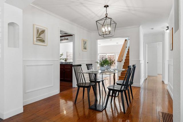 403 Santa Florita Avenue, Millbrae CA: https://media.crmls.org/mediaz/2262a0e2-e020-4e67-b225-ec19583d626c.jpg