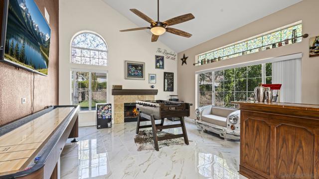 24249 Sargeant Rd, Ramona CA: https://media.crmls.org/mediaz/2264060f-812f-4d8f-b561-8d44d79fbc20.jpg