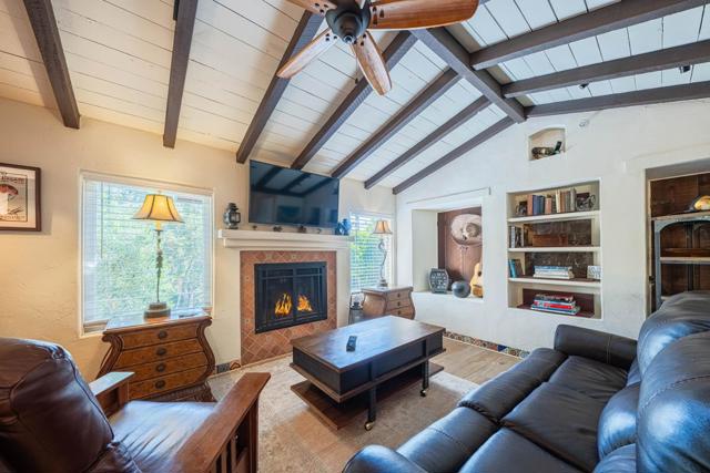 8543 Carmel Valley Road, Carmel Valley CA: https://media.crmls.org/mediaz/22640df3-463d-4d5f-b62a-f1212f85b4b1.jpg