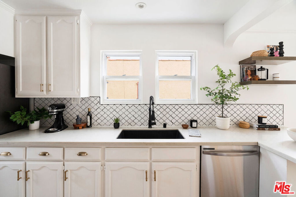 MLS #25621391 image #12