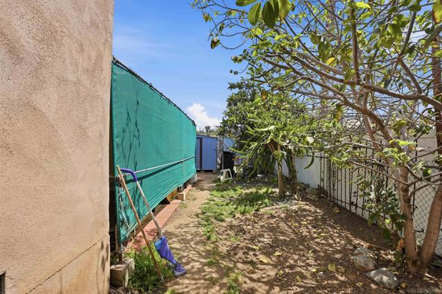 Image 25 of 31 For 1451 Harbison