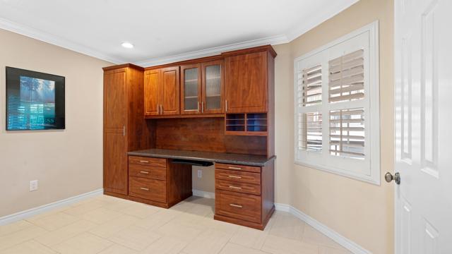 Detail Gallery Image 3 of 28 For 1806 Mckee St #A9,  San Diego,  CA 92110 - 3 Beds | 2 Baths