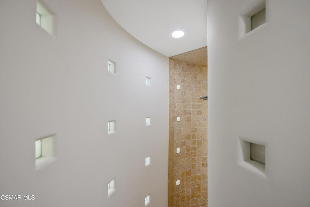 MLS #225003384 image #34