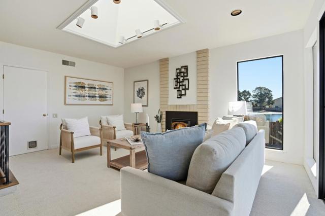 1190 Flying Fish Street, Foster City CA: https://media.crmls.org/mediaz/2267dae4-054b-43fe-aac5-a5115ea08135.jpg