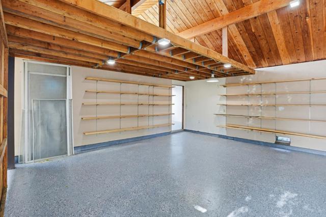 827 Cumberland Drive, Sunnyvale CA: https://media.crmls.org/mediaz/22680098-ecd5-426c-84af-b73032731f0c.jpg