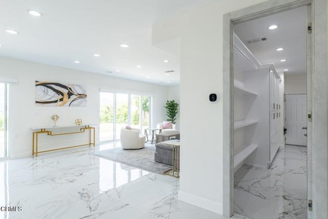 Detail Gallery Image 11 of 41 For 1909 Hazel Nut Ct, Agoura Hills,  CA 91301 - 5 Beds | 5/1 Baths