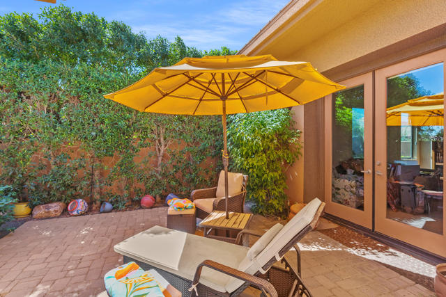 79900 De Sol A Sol, La Quinta CA: https://media.crmls.org/mediaz/22692309-4433-47ff-ac82-76113c786596.jpg