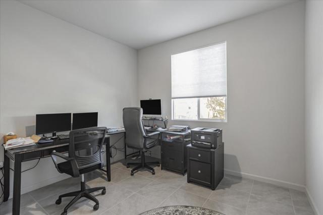 2051 Rosewood Drive, Hollister CA: https://media.crmls.org/mediaz/22696264-c770-4d94-9f9f-847b1b1c5167.jpg