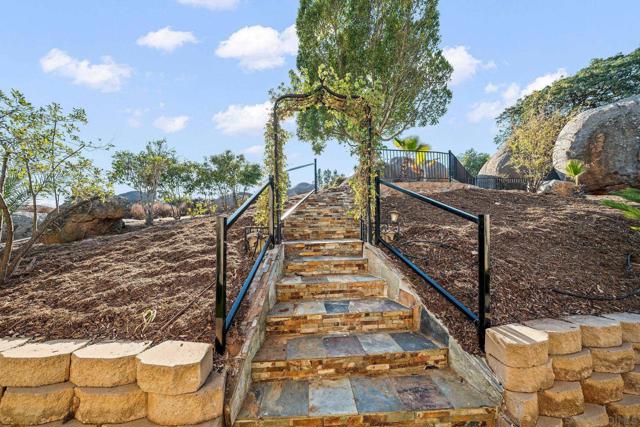 2625 27 Rancho Sierra, Alpine CA: https://media.crmls.org/mediaz/2269e42d-54bc-4526-a336-6c80e2c839c4.jpg