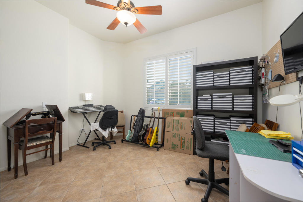 MLS #219138325DA image #16