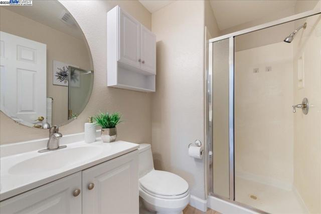 5200 N Forestdale Cir, Dublin CA: https://media.crmls.org/mediaz/226b7c75-f43b-4b84-a454-9b83973f9e78.jpg