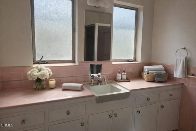 Detail Gallery Image 16 of 27 For 660 S Orange Grove Bld #F,  Pasadena,  CA 91105 - 2 Beds | 2 Baths