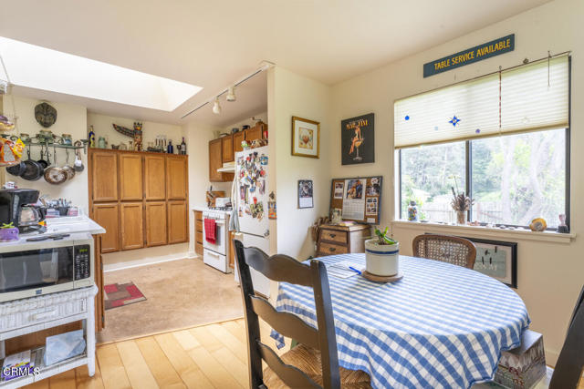 Detail Gallery Image 4 of 35 For 19171 S Harbor Dr, Fort Bragg,  CA 95437 - 2 Beds | 1 Baths