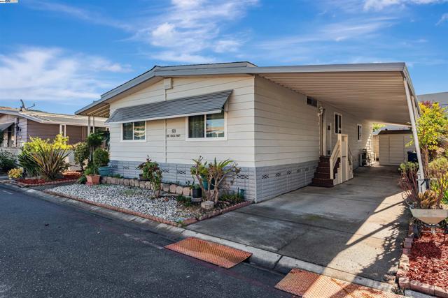 69 De Vaca Way, Hayward, California 94544, 3 Bedrooms Bedrooms, ,2 BathroomsBathrooms,Residential,For Sale,De Vaca Way,41078103