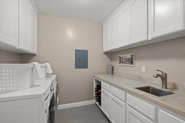 25400 Radonich Road, Los Gatos CA: https://media.crmls.org/mediaz/226fc1c5-bd6d-4360-b690-4bfa72e982f0.jpg