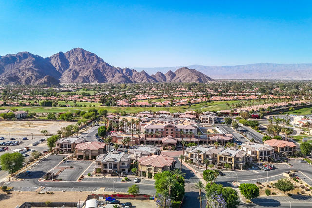 Image 34 of 35 For 50700 Santa Rosa Plaza  5