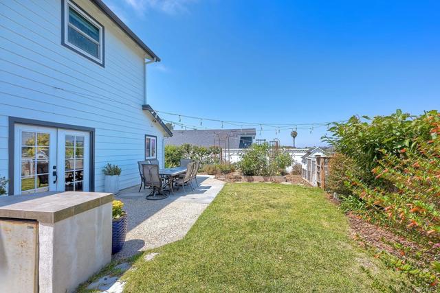 1782 E Pointe Avenue, Carlsbad CA: https://media.crmls.org/mediaz/22706154-97cc-4b37-8f06-4cd0361afb6d.jpg