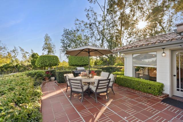 Detail Gallery Image 14 of 16 For 6416 Lago Lindo, Rancho Santa Fe,  CA 92067 - 4 Beds | 3/1 Baths