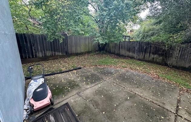 525 Wellington Drive, San Carlos CA: https://media.crmls.org/mediaz/2270b92a-b078-4a2d-b3dd-97d0d1ca0f9c.jpg