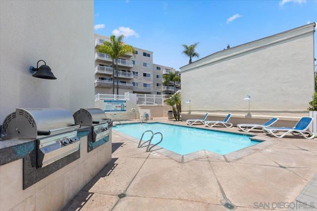 4007 Crown Point Drive, San Diego CA: https://media.crmls.org/mediaz/22717c92-4117-492a-92f2-b81e8722bbab.jpg