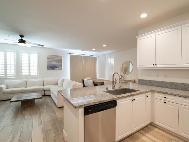 1904 Avenida Senecio, Chula Vista CA: https://media.crmls.org/mediaz/227367b1-47fd-4a0a-a053-7f2d2980e88e.jpg